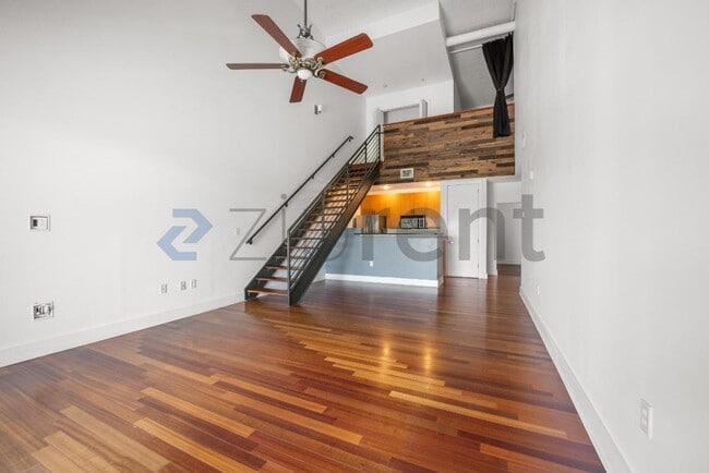 Photo - 1501 Doyle Carlton Dr