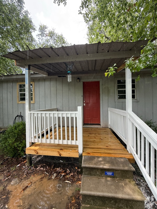 Building Photo - 914 Leblanc St Rental