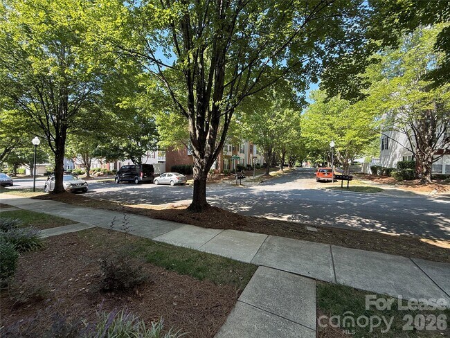 Photo - 9766 Blossom Hill Dr
