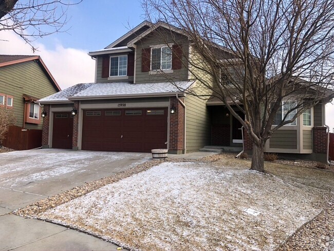 Building Photo - Large 4 bedroom Home in Commerce City