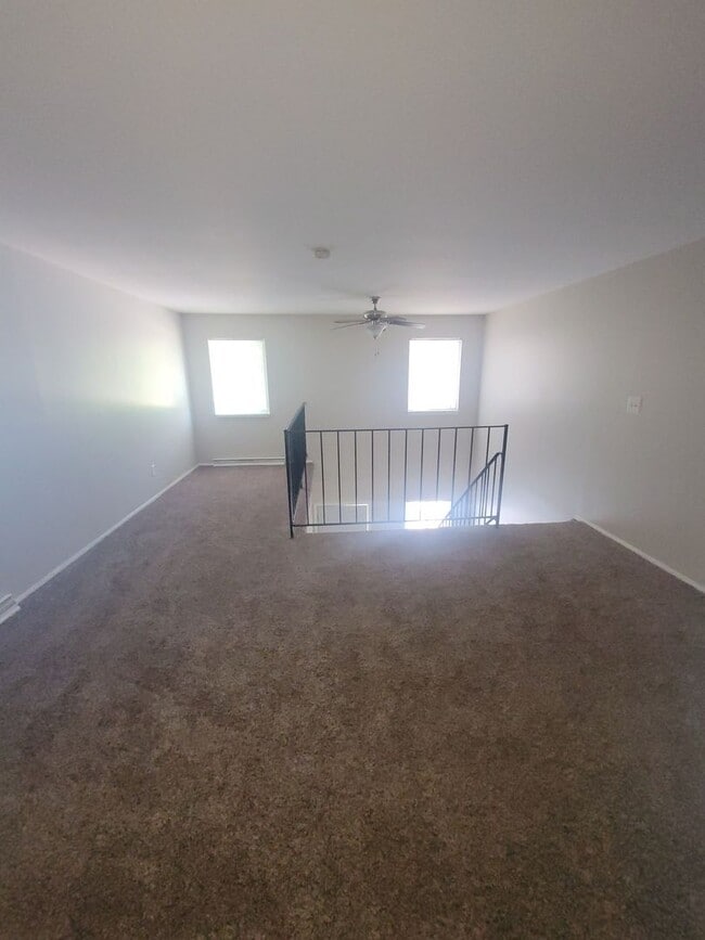 Photo - Loft style 1BR, open floor plan! Spacious! Unit K1