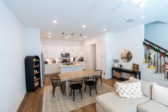 Photo - 1064 Keene Rdg Dr