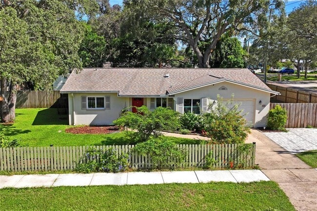 Building Photo - 1282 Palm St Rental