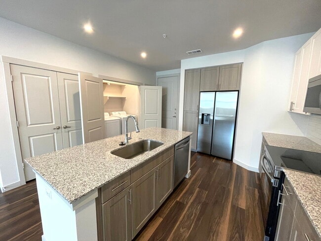 Photo - 4400 Prairie Xing Unit 2104