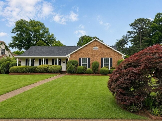 Photo - 2148 Riverdale Rd