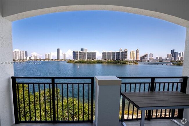 Building Photo - 3255 NE 184th St Unit 3255 NE 184th St 12507 Rental