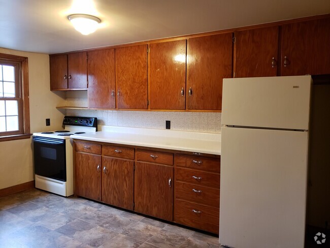 Building Photo - 114 S 2nd Ave Unit #B Rental