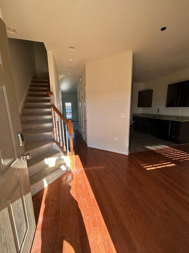 Photo - 7125 Durrette Rd