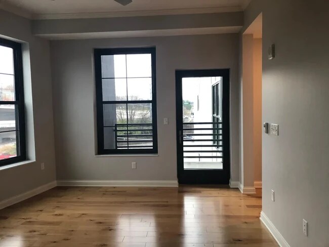 Photo - 115 Willow Ave Unit 303
