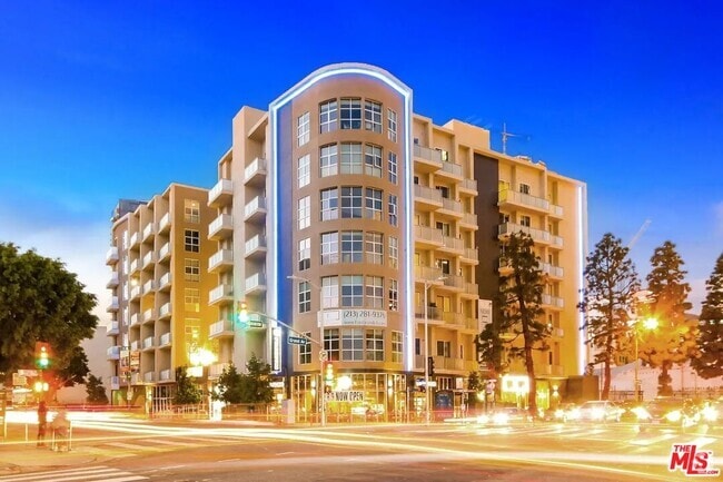 Building Photo - 1249 S Grand Ave Rental