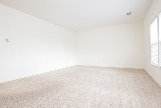 Photo - 1577 Shire Village Dr