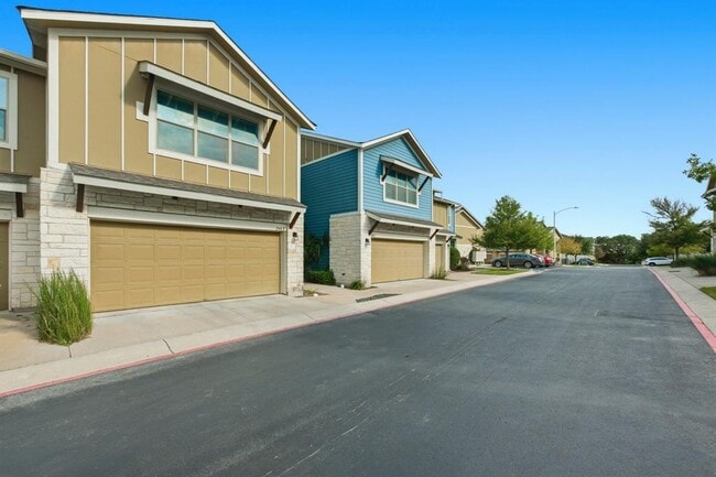 Building Photo - 516 E Slaughter Ln Unit 2402