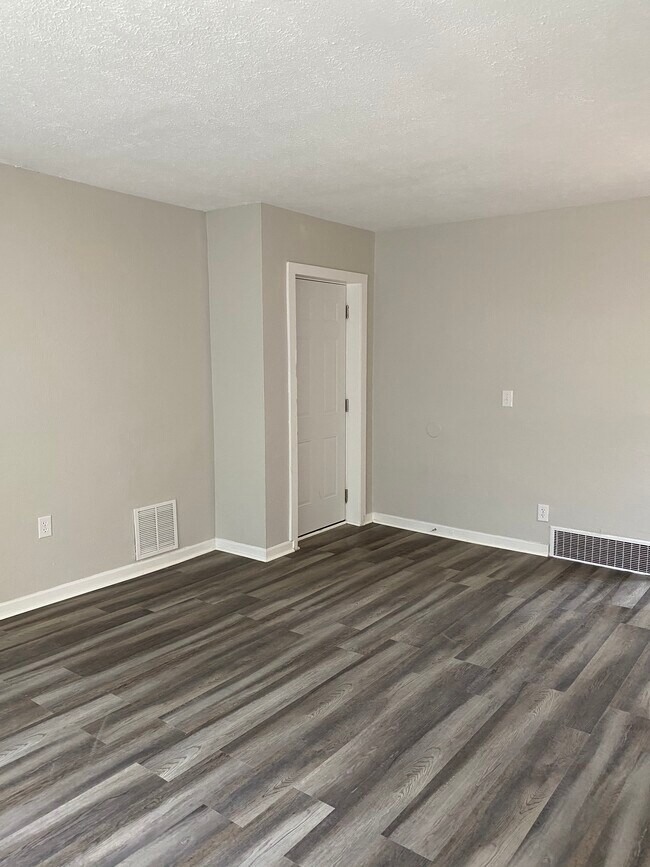 Photo - 1441 E Columbus St Unit C