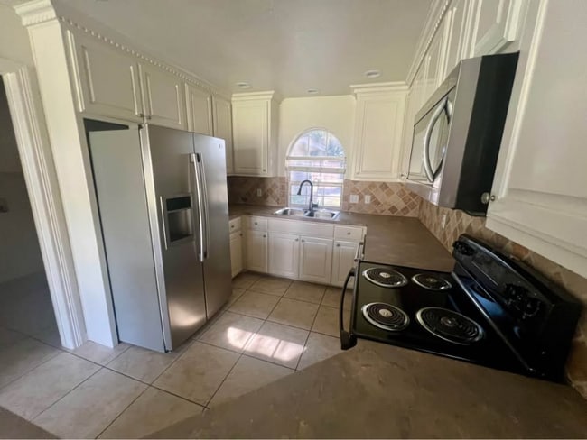 Photo - 10605 Rayburn Way