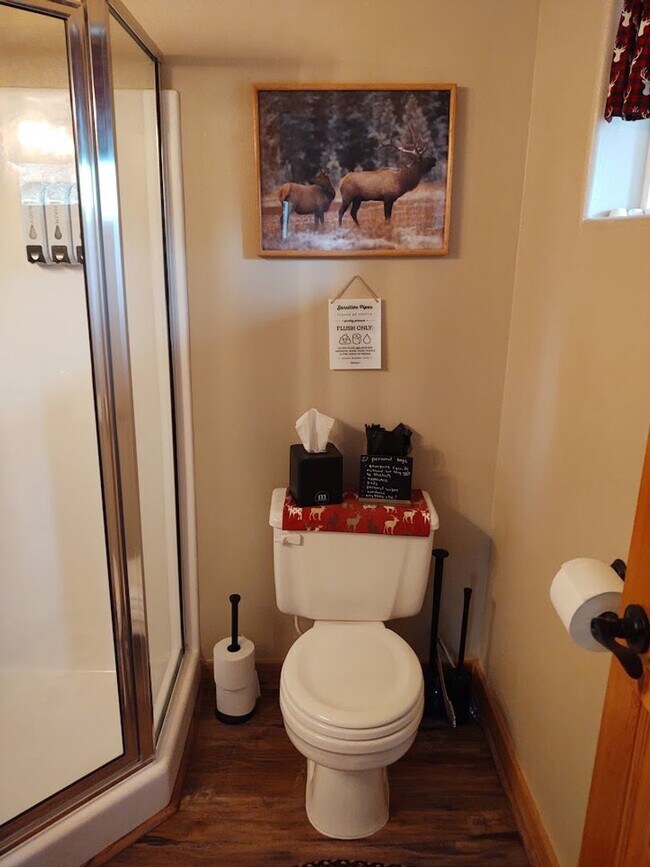 Photo - Antler Ridge Cabin House