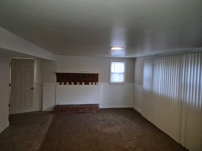 Building Photo - 6713 Northgate Pky
