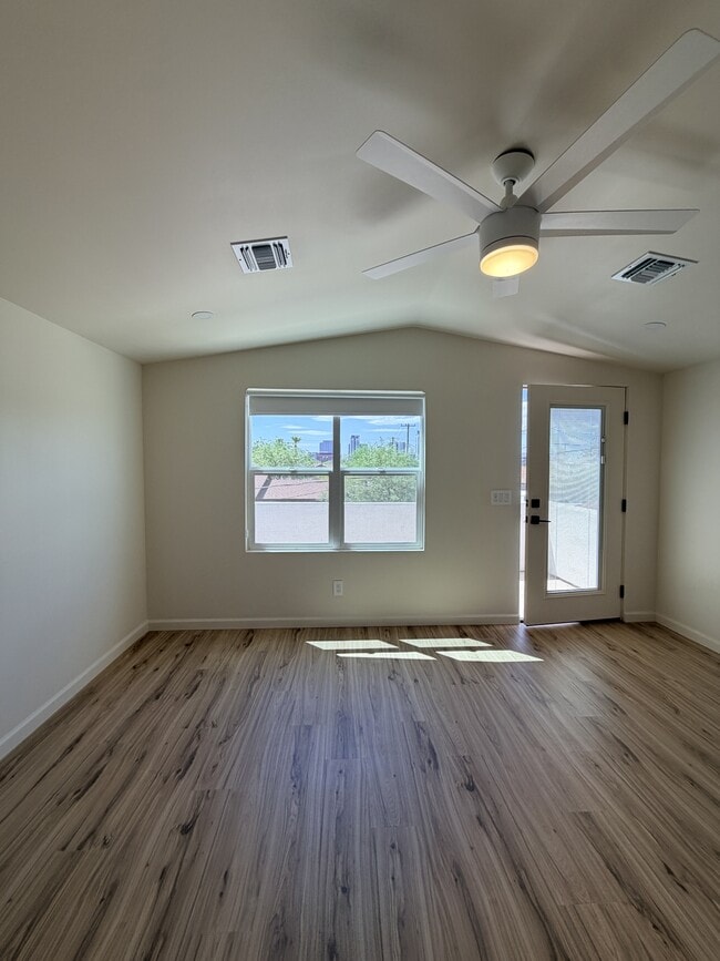 Photo - 1222 E Fillmore St