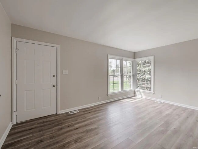 Photo - Washington Avenue