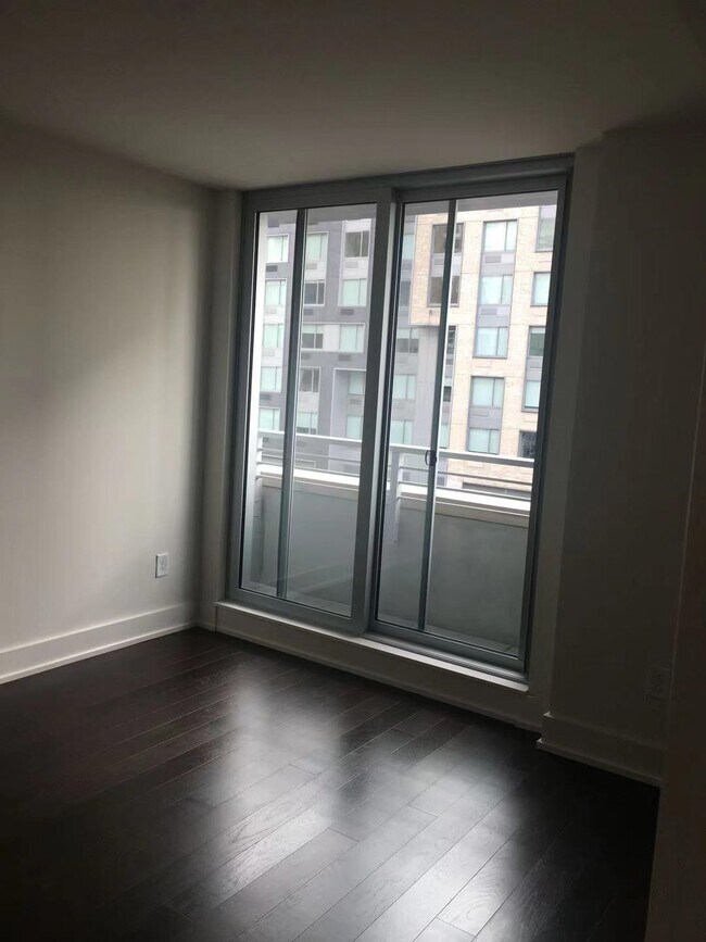 Photo - 201 Marin Blvd