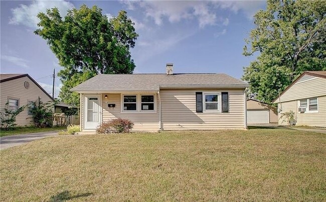 Building Photo - 2 Bedroom in Lawrence