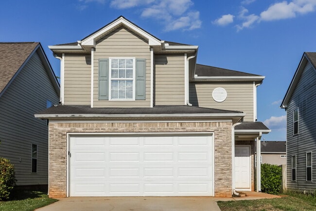 Building Photo - 6050 Flagstaf Walk