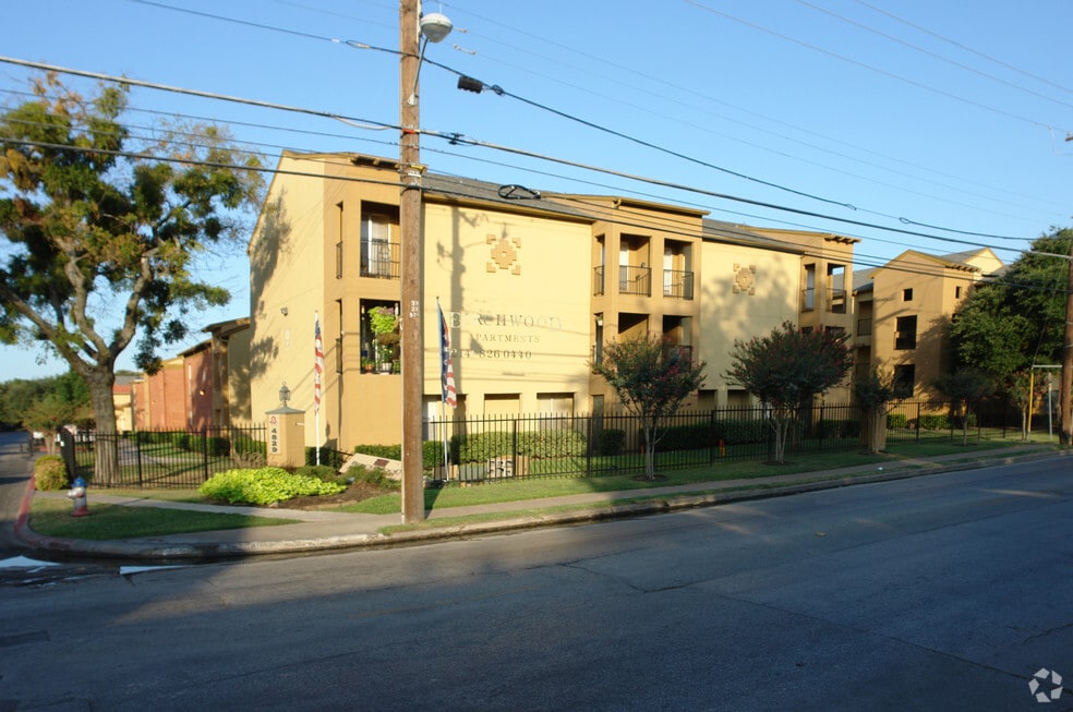 Birchwood Apartment Homes