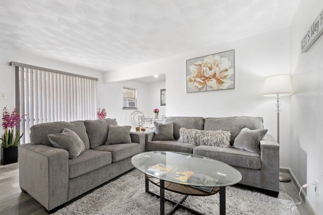 Photo - 5510 Reiger Ave Apartment Unit 110