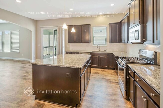 Photo - 1400 Thessallian Ln