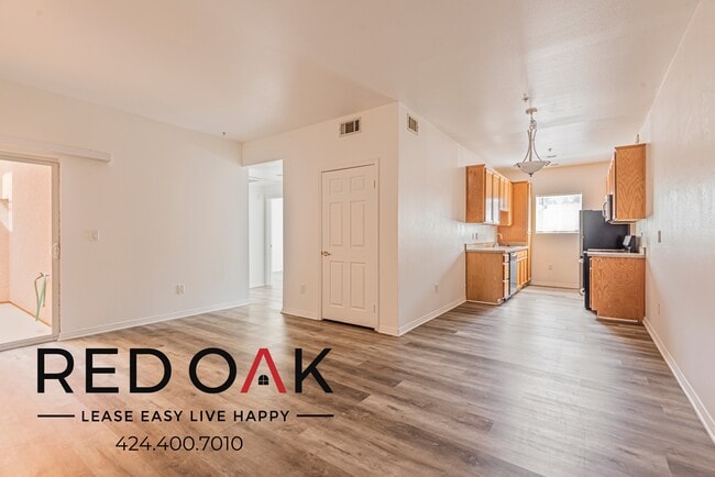 Building Photo - 7357 Eton Ave Unit 105