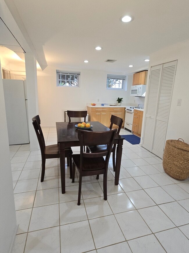 Photo - 5820 16th St NW Unit 5820