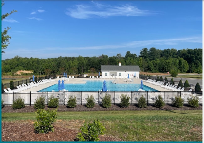 Photo - 1619 Running Deer Dr