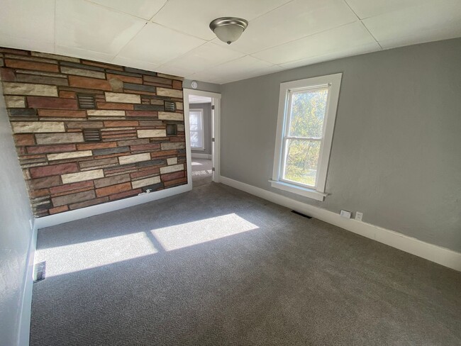 Photo - FRI1011 Unit 1