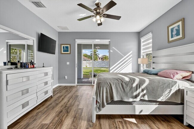 Photo - 1971 SW Breezeway St