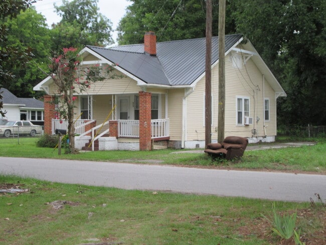 Building Photo - 513 N McQueen St Rental