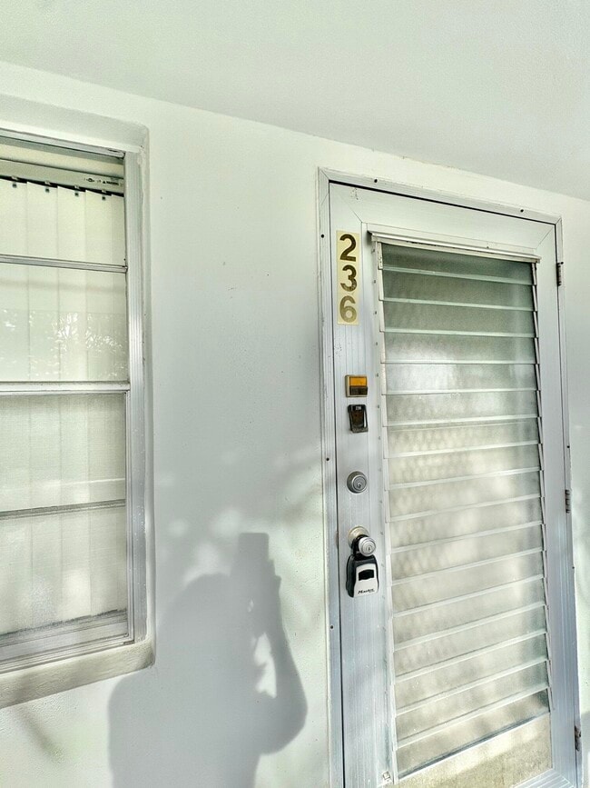 Photo - 236 Northampton L