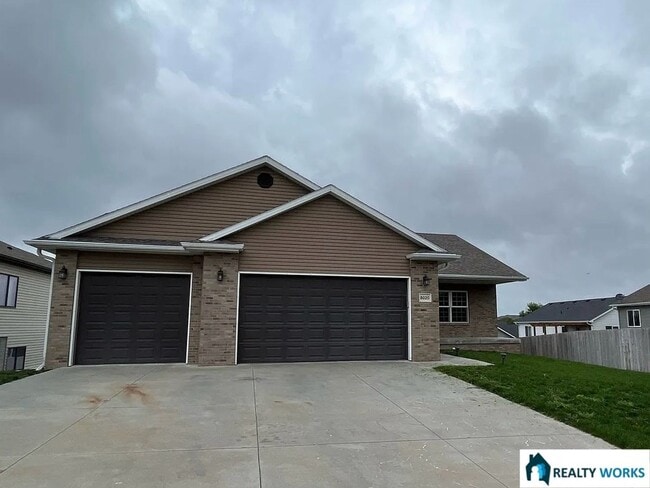 Photo - 8020 Renatta Dr