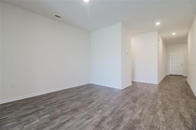 Photo - 3022 Neverland Dr