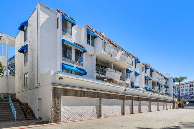 Photo - 8308 Regents Rd Unidad 3A
