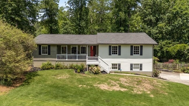 Building Photo - 2795 Bentwood Dr
