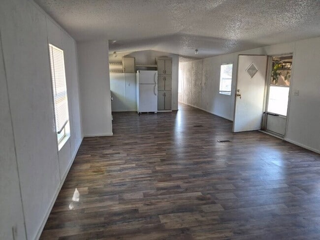 Photo - 507 1/2 Tidal St