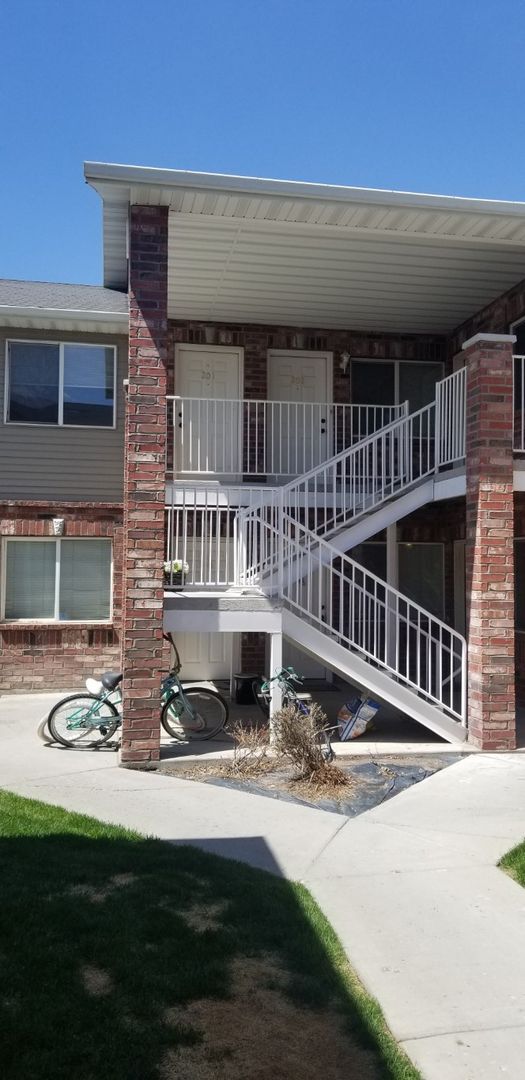 264 N 3rd E Unit 202