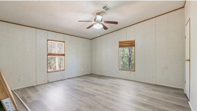 Photo - 10991 FM 1484 Rd