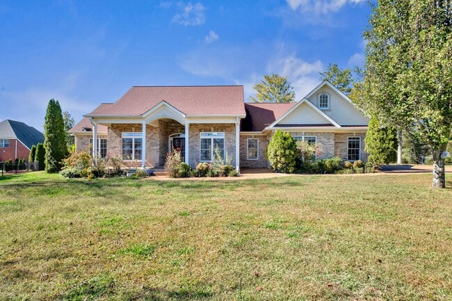 Photo - 614 Greene Dr