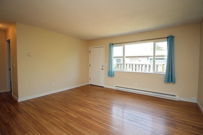 Photo - 706-706 N Watts St Unidad 704