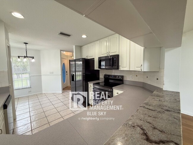 Photo - 6554 Gentle Ben Cir