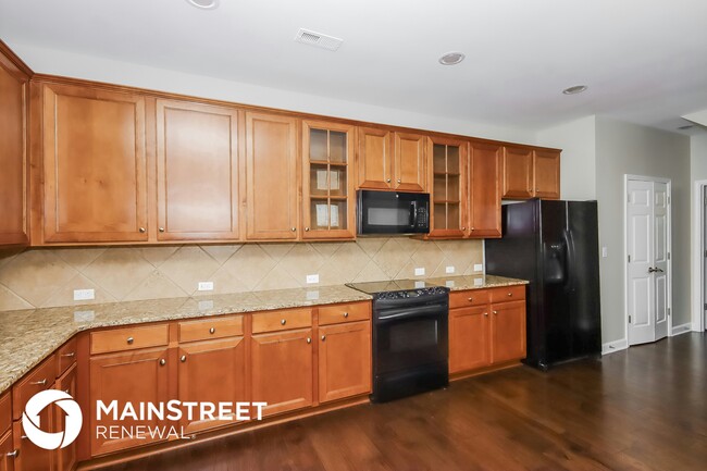Photo - 19327 Windjammer Cir