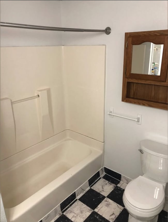 704 N Wilson St Unit 704 N Wilson Apt. #1