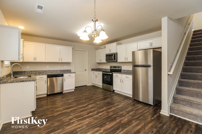 Photo - 1618 Dodson St