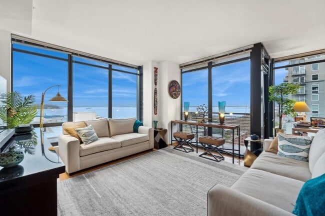 Building Photo - 2 bedroom in Seattle WA 98121 Unit 800 Rental
