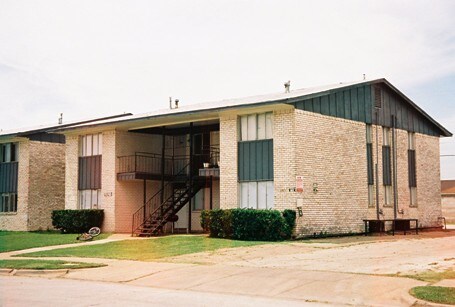 Photo - Tudor Lane Fourplexes Apartments